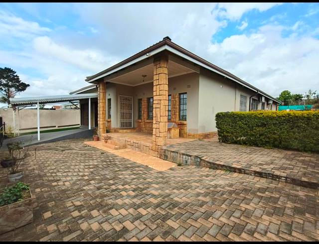 7 BEDROOM HOUSE FOR SALE IN SOUTHERNWOOD